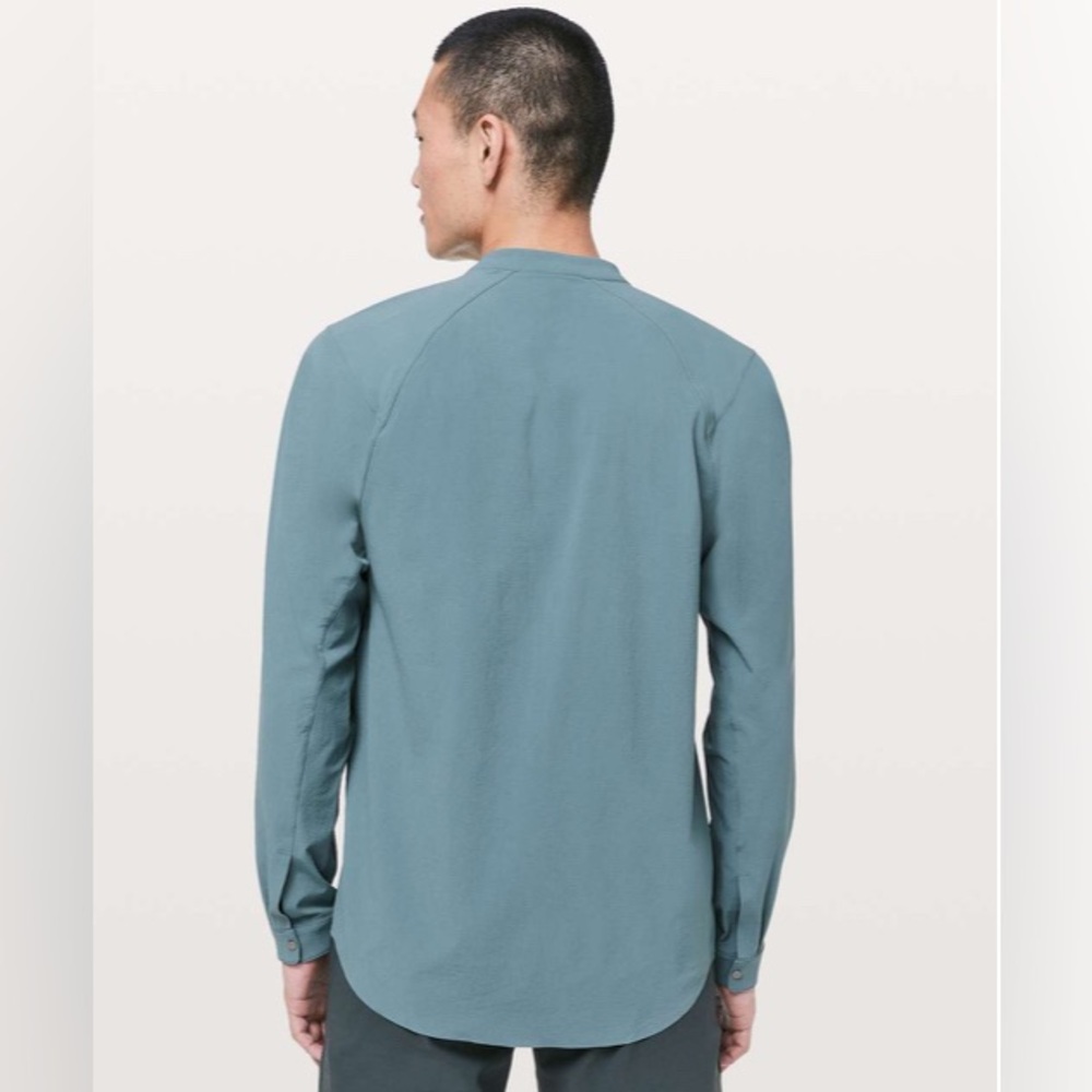 Lululemon Men’s Lab Diffract Snap Down
Mystic Green Size XS - Picture 2 of 4